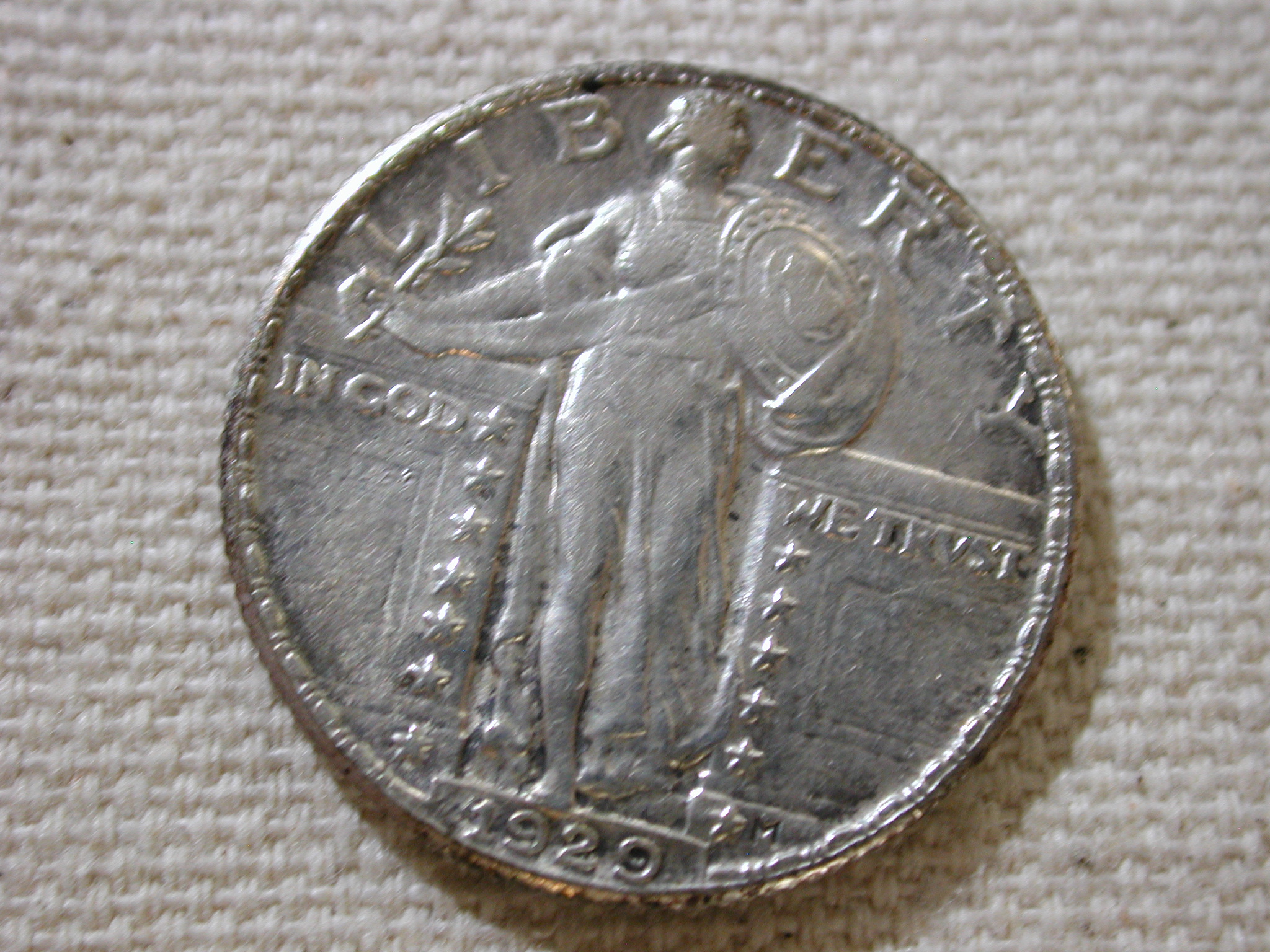 1929 U.S Standing Liberty Quarter About Uncirculated