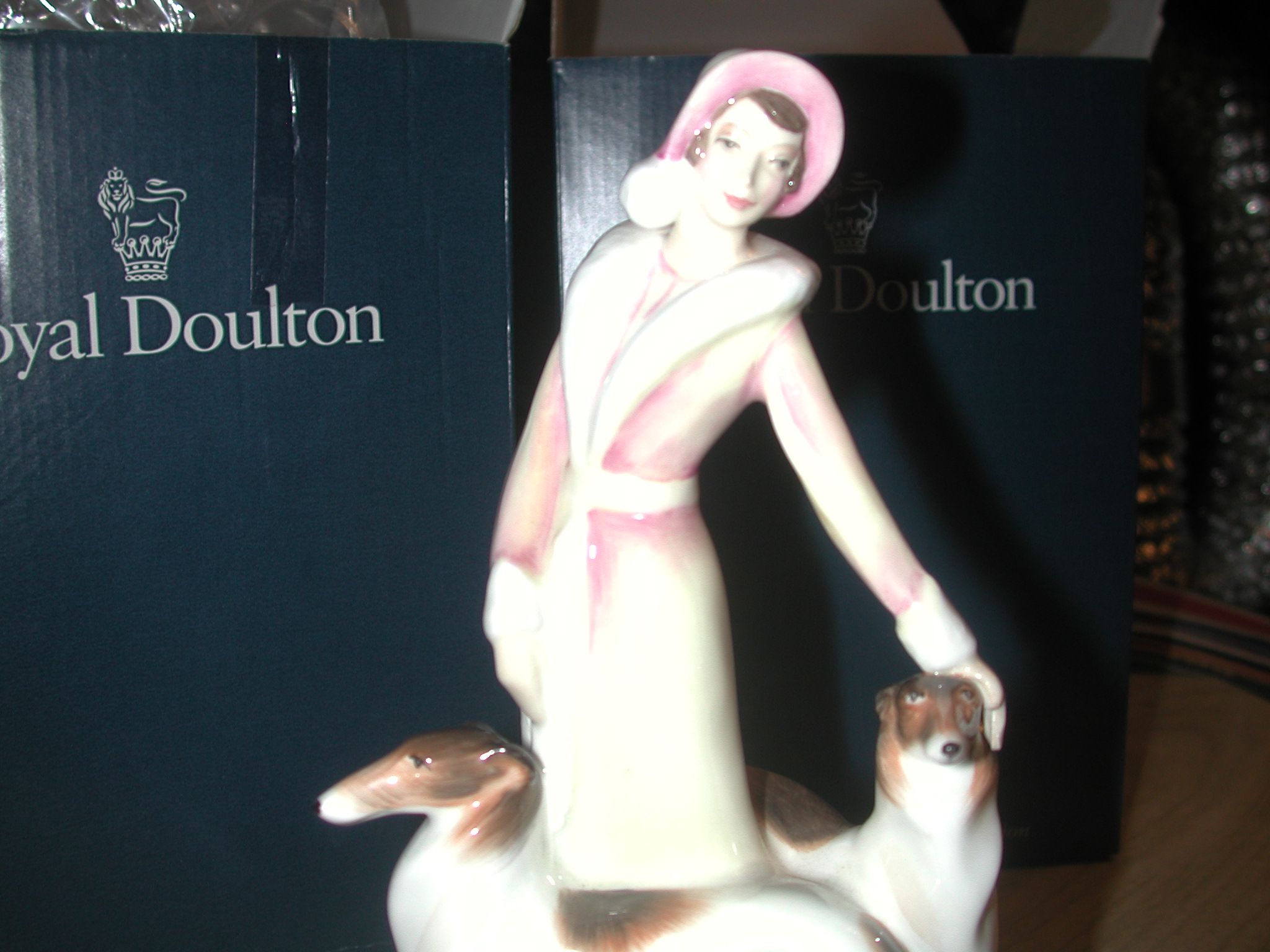 Royal Doulton 1996 NIB Daisy w wolfhounds Masiankowski signed
