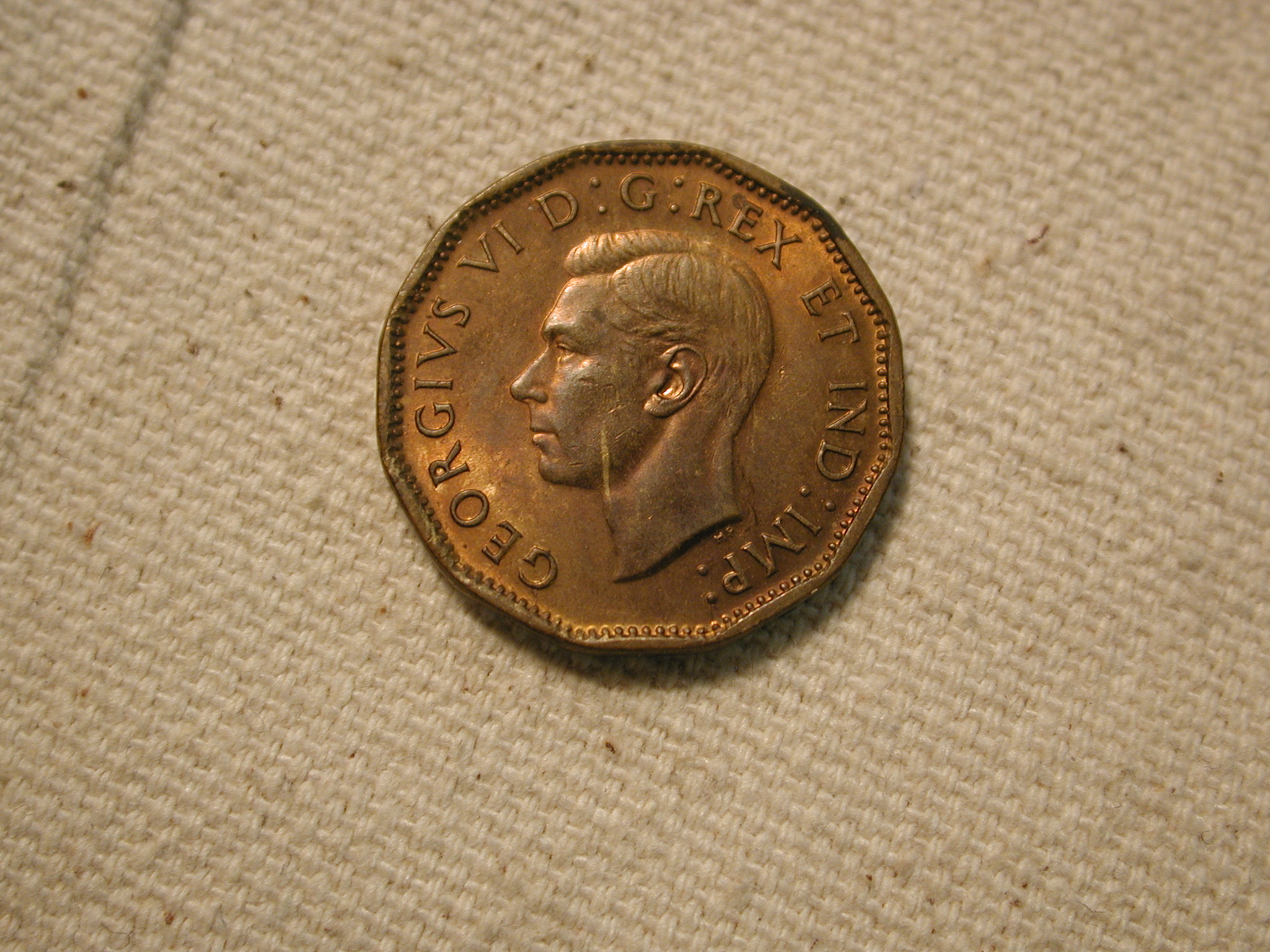 1943 Canada Five Cent Uncirculated #KM40