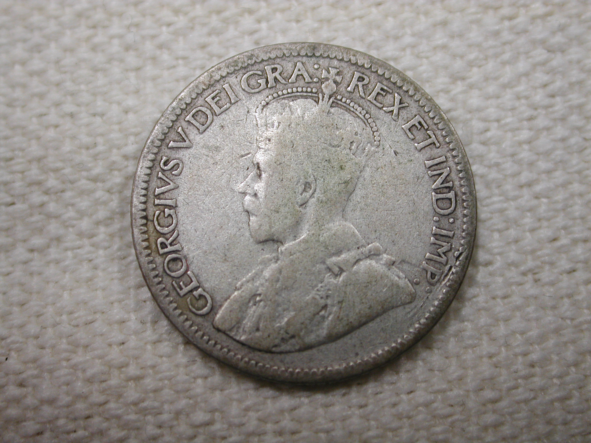 1930 Canada 10 Cents Extra Fine