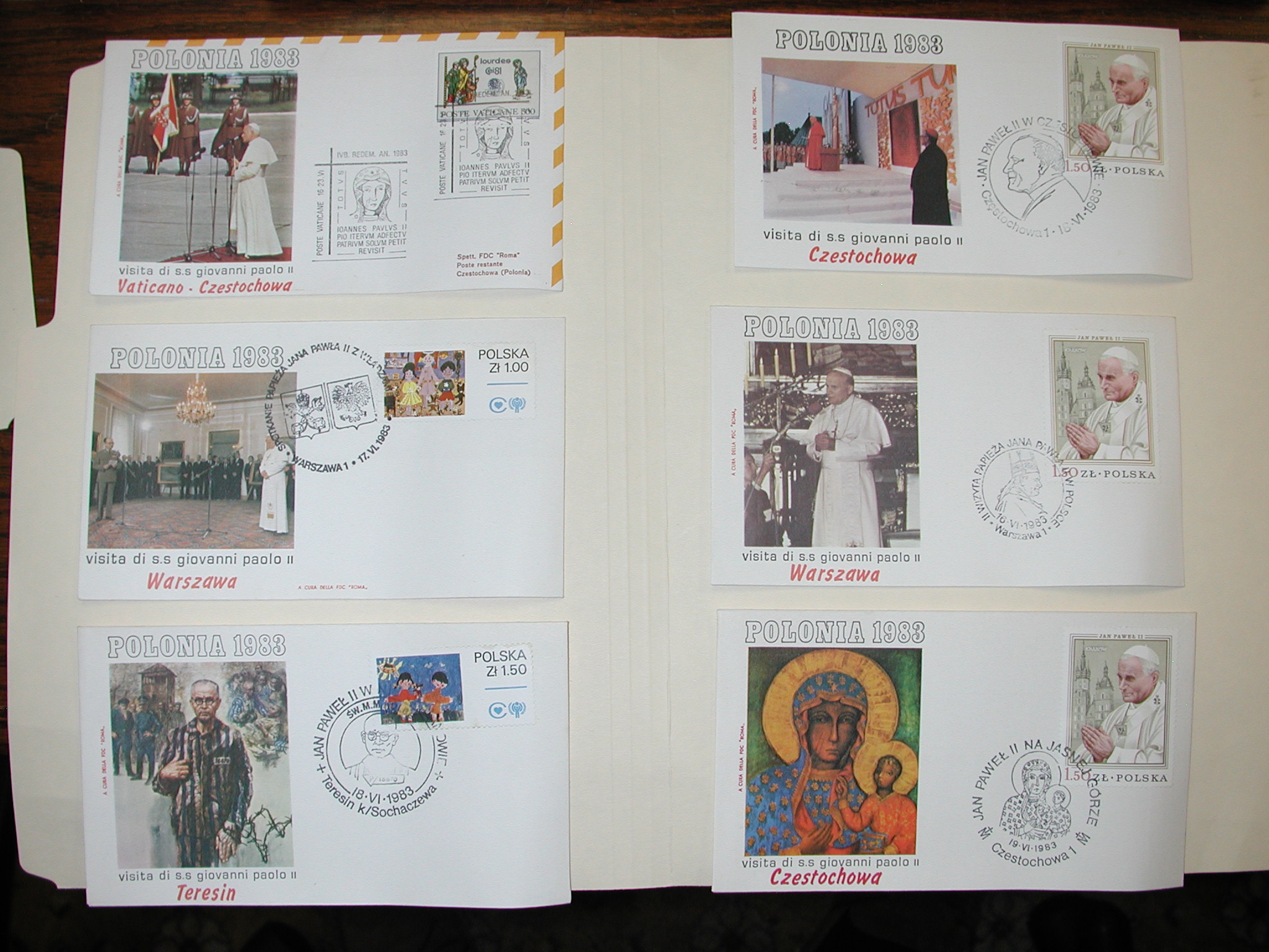 Pope John Paul II The Golden Series -Trip to Poland-16 Postcard Envelopes 1983