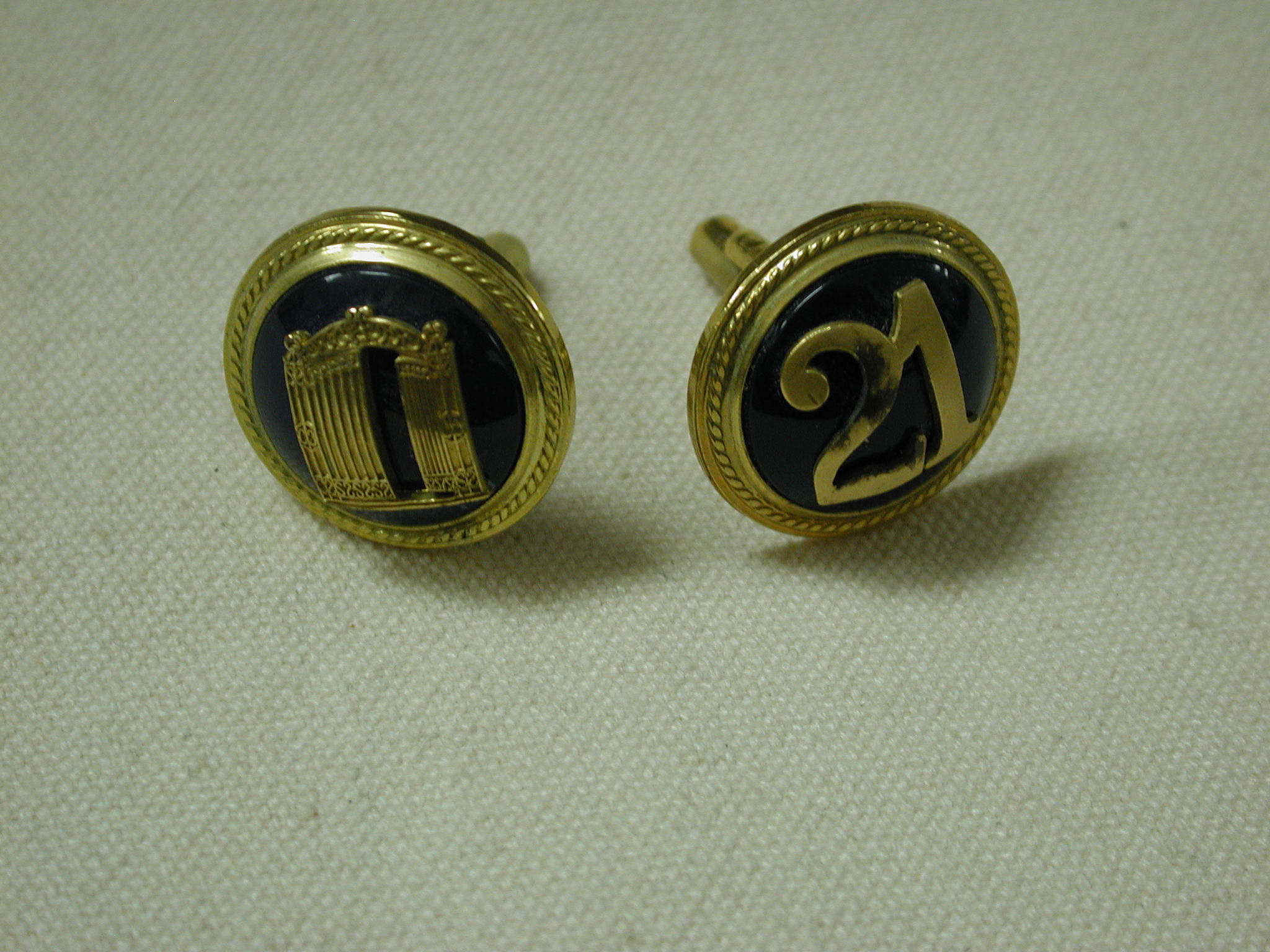 21 Club Restaurant NYC vintage gold blue enamel cufflinks 23mm round