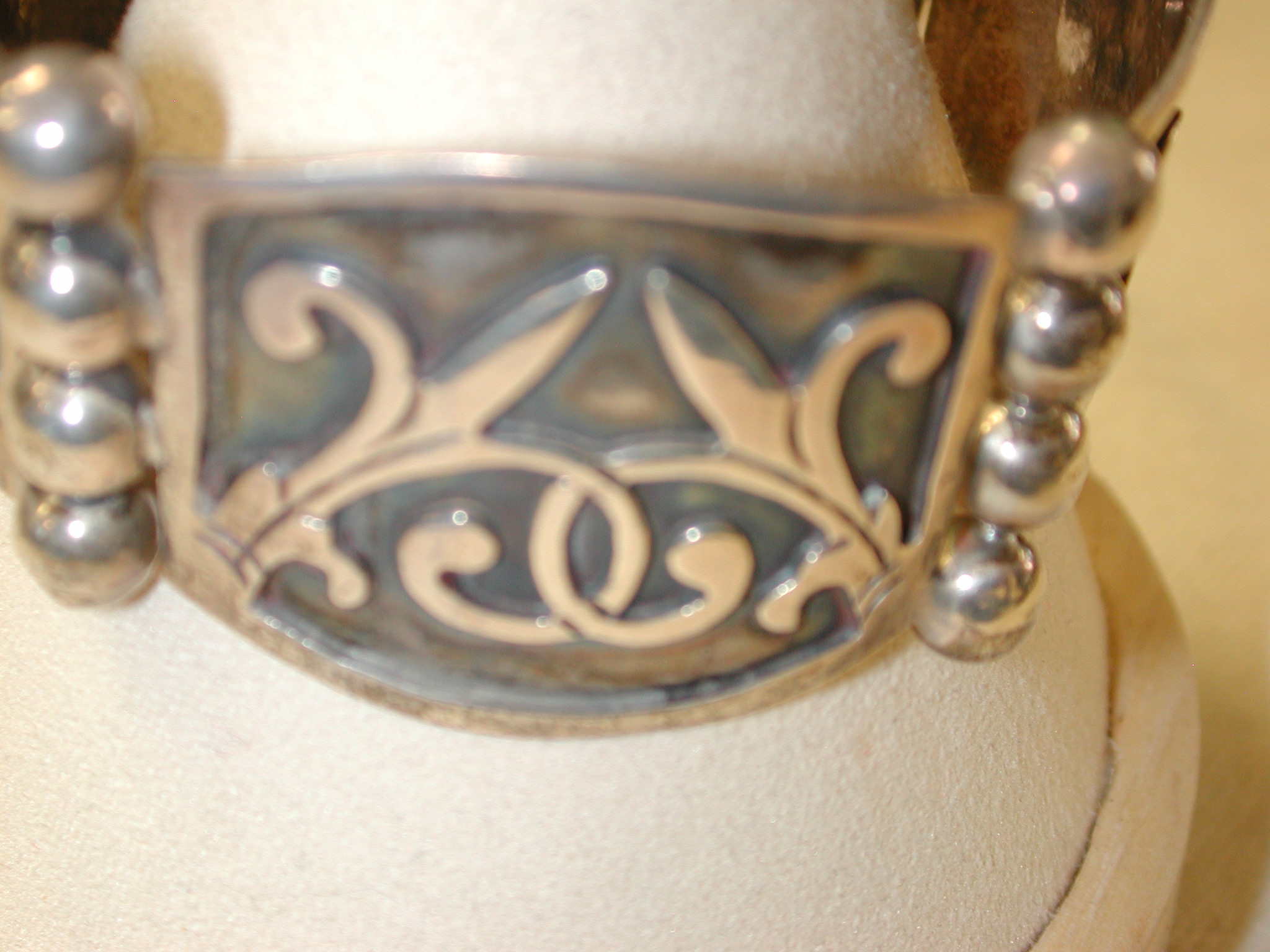 Taxco Sterling wide Cuff Interlocking swords 1.25 inch Unknown Hallmark