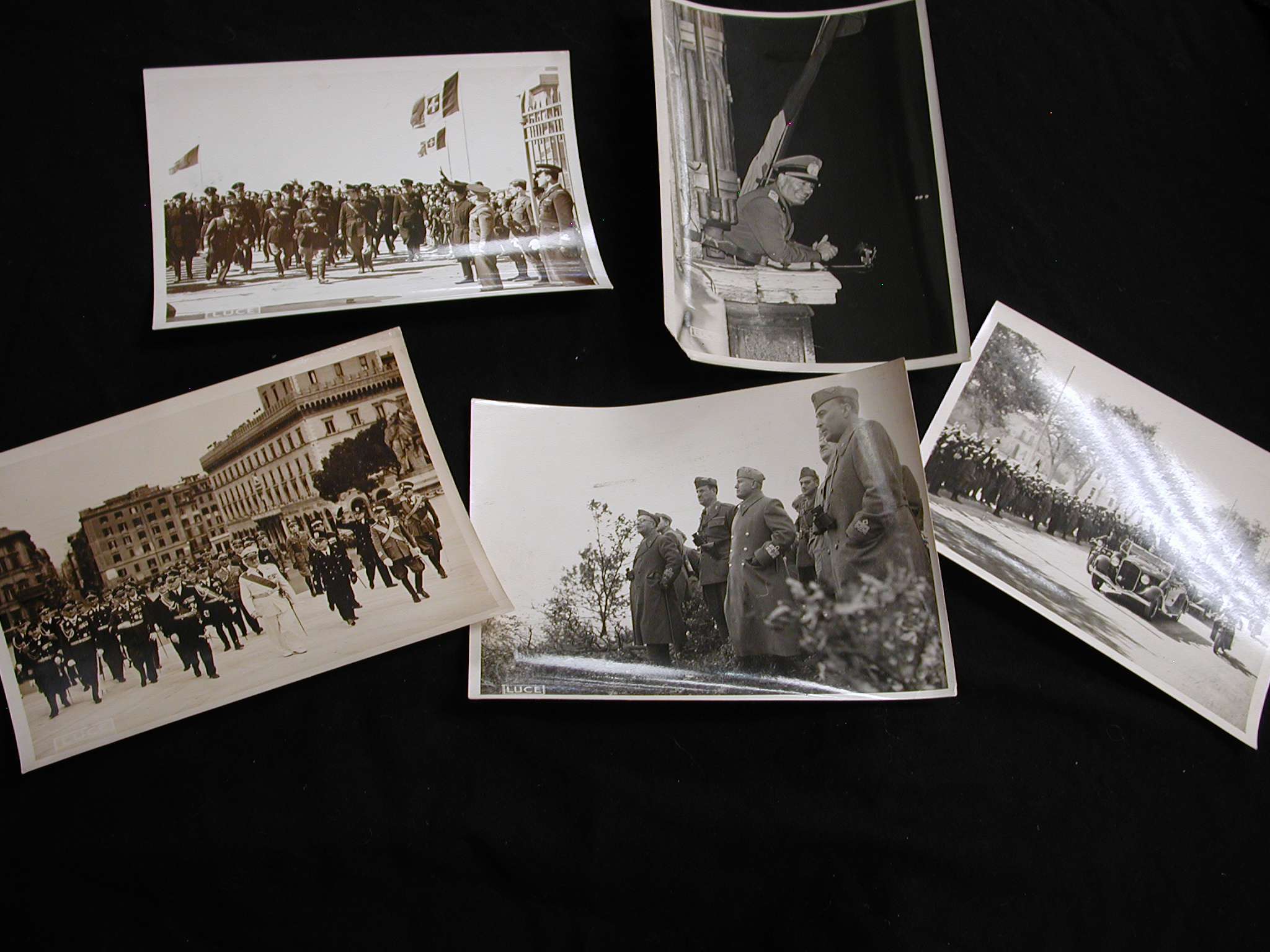 WWII Italy Mussolini speaking at podium lot of 5 Luce Genova-5 x 7 (Copy)