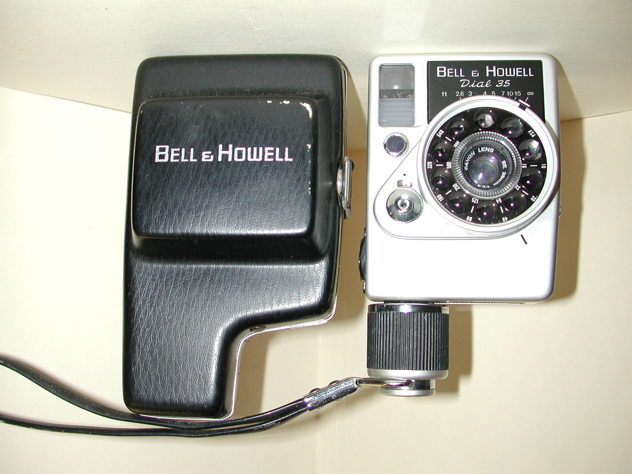 Bell and Howell Dial 35 35mm Half Frame Film Camera w/ 28mm Lens