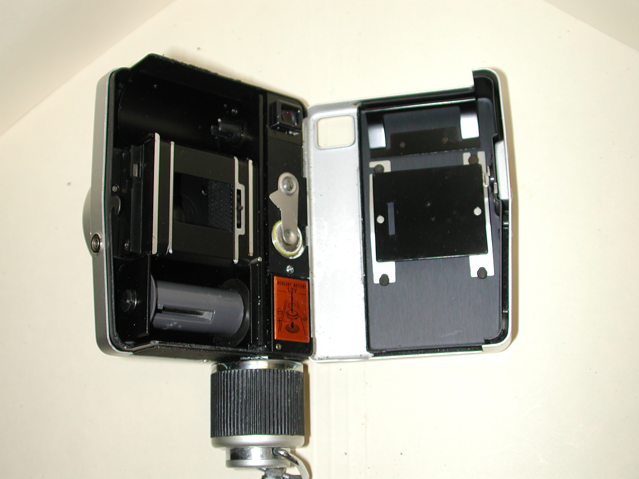 Bell and Howell Dial 35 35mm Half Frame Film Camera w/ 28mm Bell and Howell Dial 35 35mm Half Frame Film Camera w/ 28mm