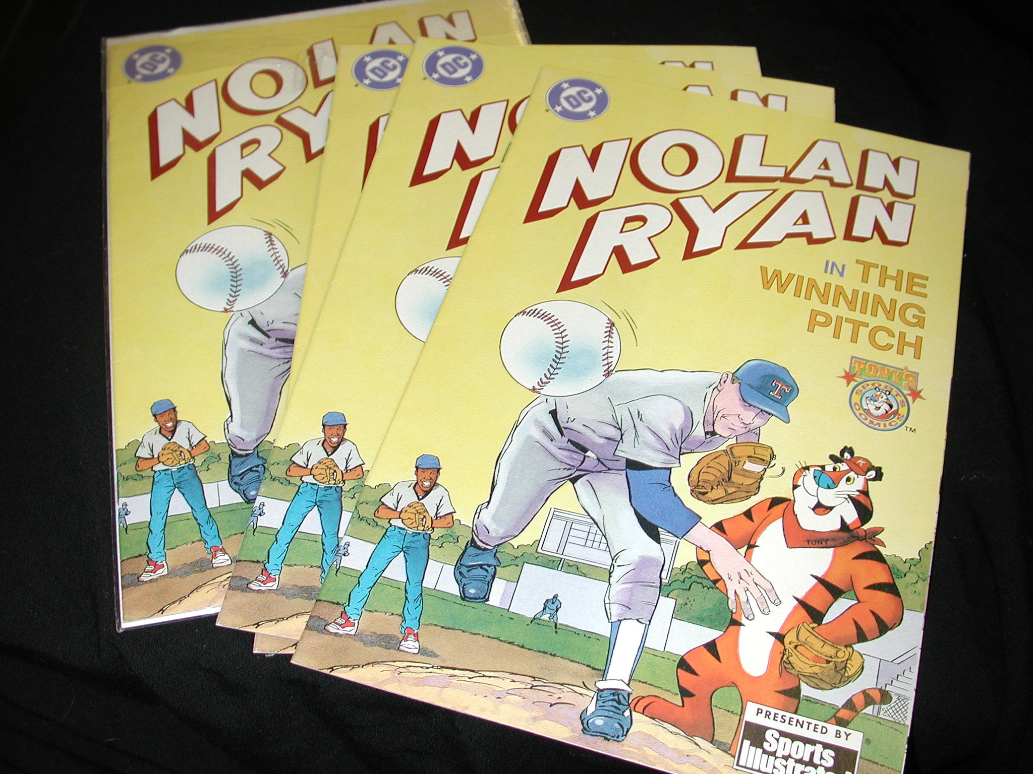 Nolan+Ryan+Classic+Embossed+Metal+Collector+Cards+in+Tin.+