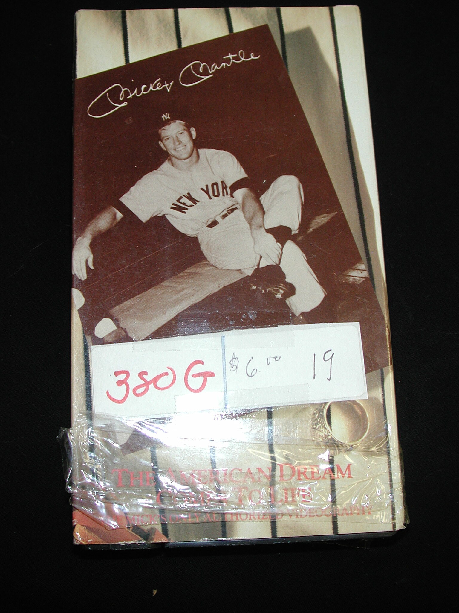 Lot Detail - MICKEY MANTLE SIGNED NEW YORK YANKEES HARDWOOD