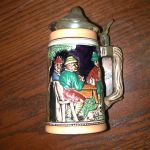 Heidelberg Schloss Castle men relaxing crossed arrows logo 6 3/4″ high with Lid
