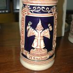 GERZ floral Navy Ecru set of 2 8 1/2″ tall Gute Waid /Jagers Freud -Muchen