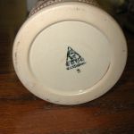 GERZ floral Navy Ecru set of 2 8 1/2″ tall Gute Waid /Jagers Freud -Muchen