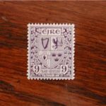 IRELAND #74 1922 Coat of Arms, 9p Violet Mint Never Hinged