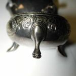 Sterling floral repousse milgrain rim beeded 3 legs goldwash salt cellar no mono