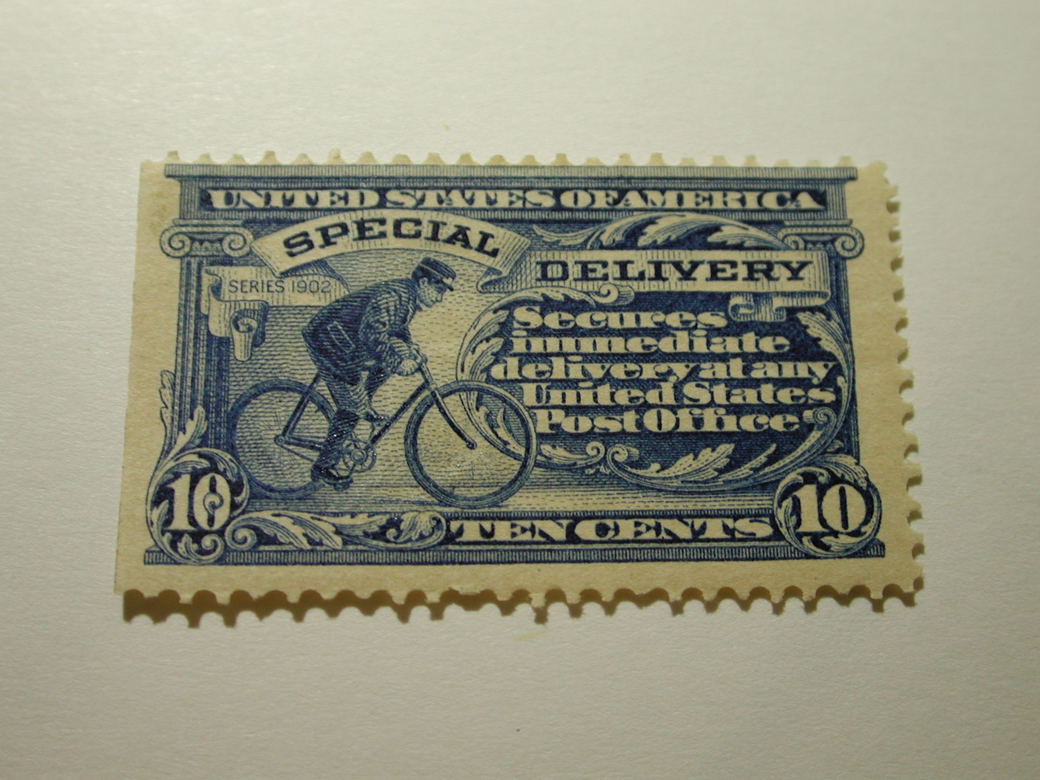 U.S. Scott E6a 10 Cent Special Delivery Stamp 1902 /Small Hing