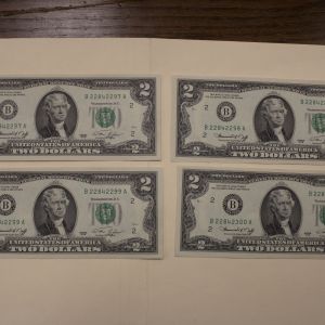 1976 U.S Two Dollar Notes Lot of 4 Consecutive Numbered Uncirculated