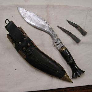 Vintage Nepali Kukri Gurkha 13" Blade 8.5" brass Leather case