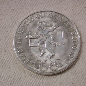 1968 Mexico Olympics 25 Pesos KM 479.1 About Uncirculated