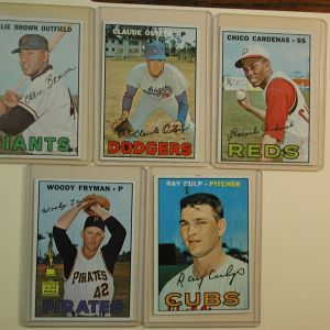 1967 Topps Lot of 5 Baseball Cards 83-168-221-325-330