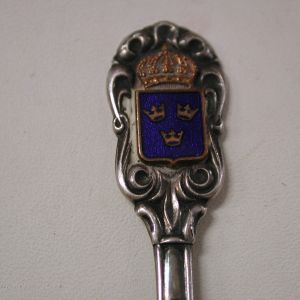 Sweden Sverige Mema L triple crown Cobalt enamel souvenir spoon