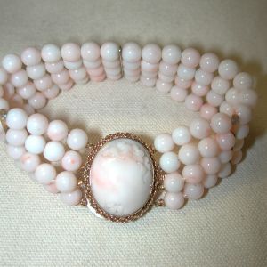 Vintage 14KT Peach and White Coral bead 1" wide Cuff Bracelet 7 1/2