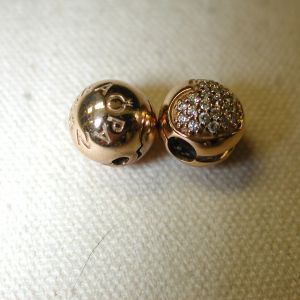 Pandora 14KT yellow 10mm round clip and pave cz heart clip