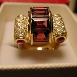 Steven Lagos vintage 18KT Rhodolite Garnet Diamond 6 Carat+ Art Deco style