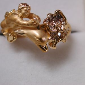 Carrera Y Carrera 18KT Dolphin and Angel Cherub Diamond ring size 6 1/2