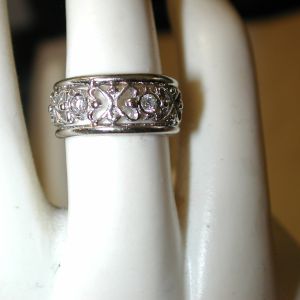 14KT 8mm Filigree Diamond cigar band interlocking hearts size 5