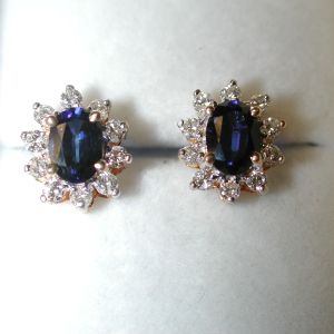 14KT yellow Diamond and Sapphire stud cluster 9 x 12 mm earrings