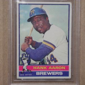 1976 Topps #550 Hank Aaron Beckett Cert. 2.5 G-VG