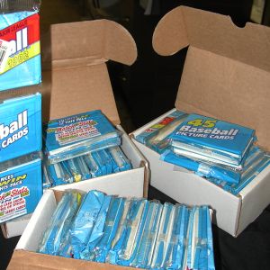 1992 Topps- MLB- 45 Picture Cards in Each -Unopened Sealed- Lot of 22 Packs
