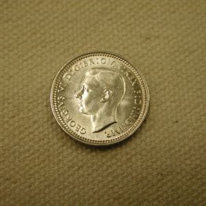 1943 D Australia Three Pence Uncirculated