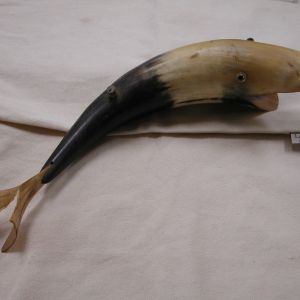 Carved Cow Horn Antler Whale Sculpture Folk Art 12" powder horn