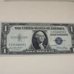 1935-E U.S One Dollar Silver Certificate Very Fine