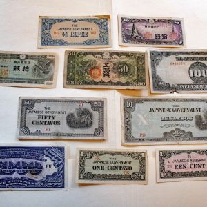 Lot of Japanese Military Money World War II mostly circulated lot of 10