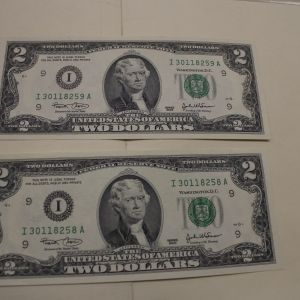 2003 Two Notes Fed Reserve District Minneapolis Uncirculated