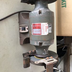 Dayton Workshop Bench Grinder 4Z672 1/3 HP - half inch