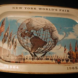 NY Worlds fair 1964 US Steel sponsored souvenir tray Uni-Sphere