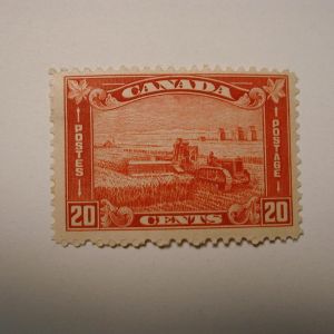 Stamps Canada #175 20 Cent - Brown Red hinged - Harvesting Wheat of 1930